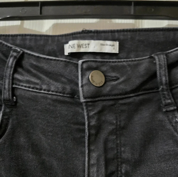 Nine West High Waist Slim Straight Sculpting Jeans, Black Wash, Stretch, EUC! - Picture 6 of 10